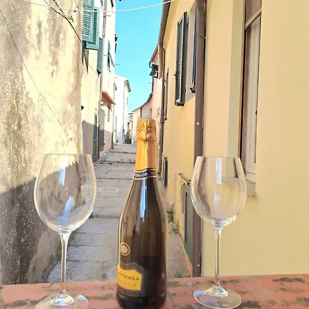 Casa Giulia Nel Borgo Διαμέρισμα